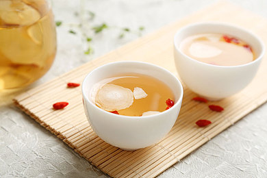 好湿 好紧 好多水好爽A片：激情燃烧的时光，情感共鸣的影像之旅