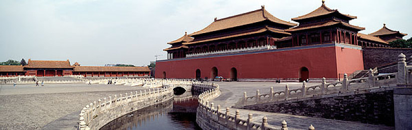 一个人看的www：互联网时代：揭秘“一个人看的www”现象，探析其背后的原因与影响-1