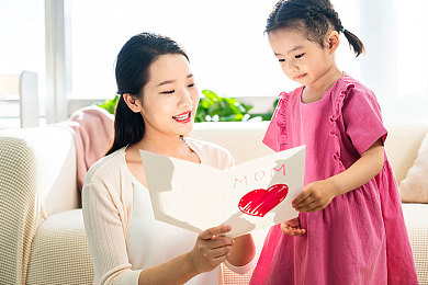 3D动漫巨大进入美女：奇幻美女世界震撼登场，我国3D动漫巨作引领视觉盛宴