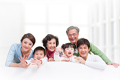 丁香社区五月：疫情期间丁香社区活力绽放：邻里互助，共筑温暖家园-2