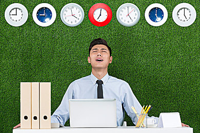 性网站免费：网络性内容免费潮流引发的隐私忧虑与教育反思-3