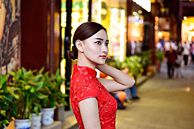 黄色软件安装大全OPPO每天版：OPPO游戏宝库，每日新游速递，畅享无界乐趣-3