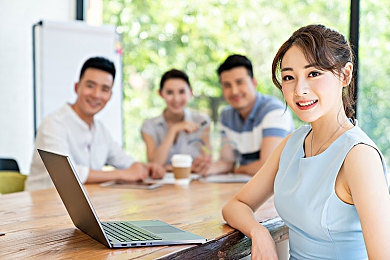 中国男Gay裸体XNXX军人：打破军旅刻板，同性恋军人的情感之旅-2