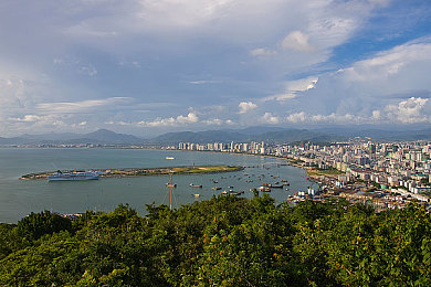 一区二区污：穿越一区二界，解锁独领风骚的奇幻之旅-3