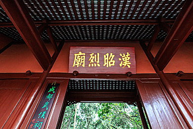 91吃瓜黑料爆料在线观看：娱乐圈探秘之旅，揭秘幕后风云，一网打尽！