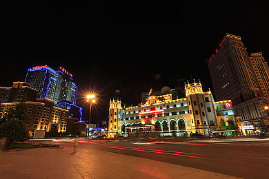 538pom任你爽免费视频观看：视听盛宴，538pom带你穿越时空的观影乐园-1