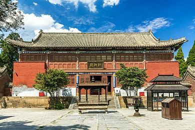国产精品秘 吴梦梦TNR：奇幻冒险之旅，吴梦梦引领国产游戏新篇章-2