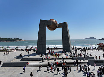 99精品免费视频：海量影视盛宴，免费畅享高清——揭秘热门娱乐平台无限精彩-3