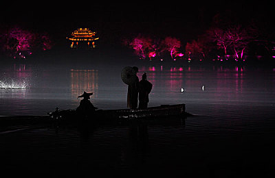 水母娘娘40公分消失术什么意思：神秘消失术揭秘：奇幻游戏中的瞬间隐身之旅-2