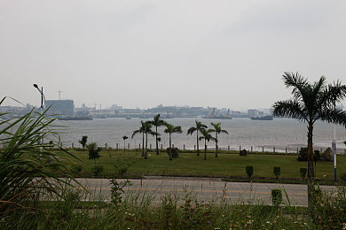 公交车上娇喘肉体进入：公交车娇喘事件引关注：文明出行，共建和谐车厢-2