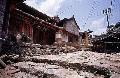 日韩精品欧美系列：探寻游戏艺术瑰宝：日韩欧美精品游戏盘点，开启奇幻冒险之旅