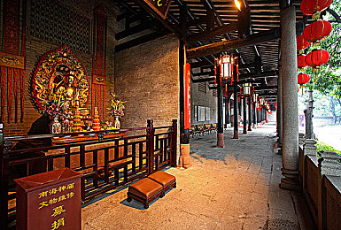 按摩师反复摩擦花蒂到高潮：唤醒身心愉悦之旅：探寻按摩艺术中的极致放松体验-2