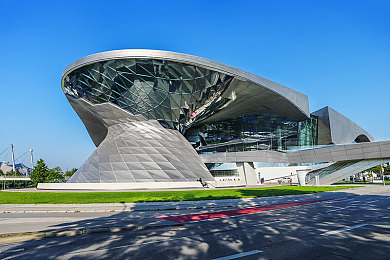 欧美WW：穿越传奇欧美世纪，探寻科技与文化交融的时空奥秘之旅-1
