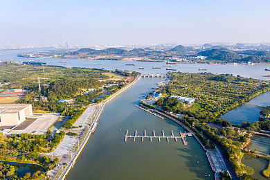 平岗枝子系列：春秋冬韵，平岗枝子艺术之旅