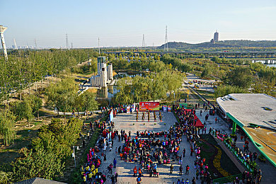 热久久久：探寻千年民俗魅力，揭秘“热久久久”节日盛况-3