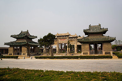 英语老师好软：幽默课堂温暖心灵，李老师教学魅力绽放校园-2