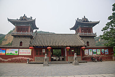 打扑克又叫又痛的免费网站：扑克挑战乐园：刺激心理极限，智慧与乐趣并存的记忆对决-4