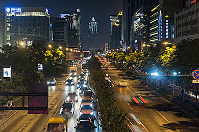 孟若羽TM00080大巴车：穿梭城市，驾驭梦想——体验真实公交驾驶新境界-3