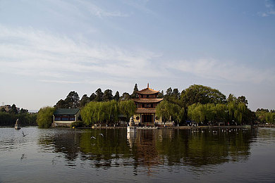 老师给我看山峰：攀登心灵高峰，点亮梦想之光-2