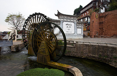 亚洲免费专区：畅游免费游戏宝库，亚洲玩家共享天堂之旅-4