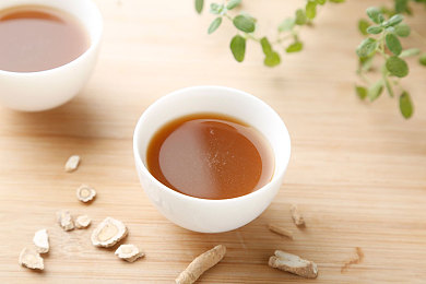 久热精品视频：短视频正能量盛宴，引领潮流的潮流盛宴-4
