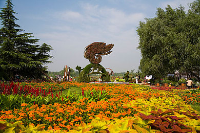爽 好多水 快 舔奶头动漫：《动漫新作《爽》引热议：网友争议“水”情节，制作方回应“舔奶头”误解-2