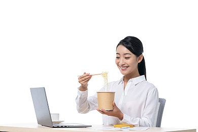 打扑克剧烈运动：揭秘：打扑克——一项悄然兴起，锻炼身心，社交互动的时尚运动-1
