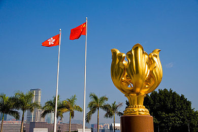 juliaann办公室丝袜大战：“网红办公室丝袜之争引发热议，职场文化反思与和谐之道”-5