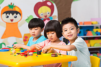 学院中暂时的时间：青春时光，璀璨瞬间校园记-3