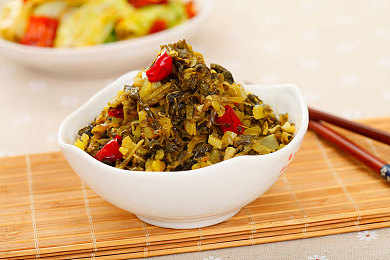 棉签+冰块=牛奶是什么意思？：生活智慧冰点奇遇，棉签冰块变奶香-3