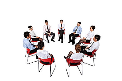 久热久精视频：青少年社交新宠“久热久精”背后：揭秘文化现象与健康危机-2