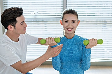 陈冠希阿娇高潮10分38秒：隐私风暴：陈阿娇视频事件拷问网络道德与安全-5