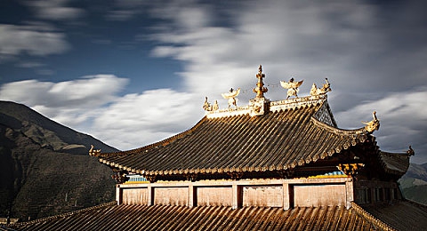按摩师忽悠品质女性交：《品质按摩院》揭秘：模拟经营游戏里的都市按摩传奇-3