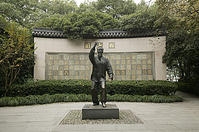 404黄台入口在哪免费：探索免费宝藏：揭秘神秘＂404黄台入口＂，轻松获取海量资源！-3