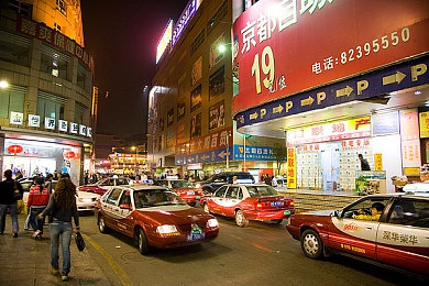 麻豆小视频：短视频浪潮涌，娱乐新风向标，网络文化繁荣与挑战并存-3