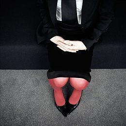 女保险公司销售员3中字：绽放女性力量，保险行业新篇章-5